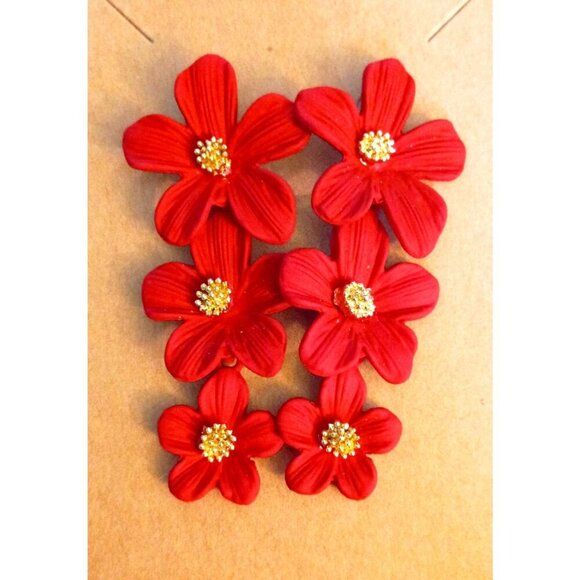 Red Flower Dangle Clay Earrings Polymer Handmade NEW Ships in Gift Box - Picture 1 of 3